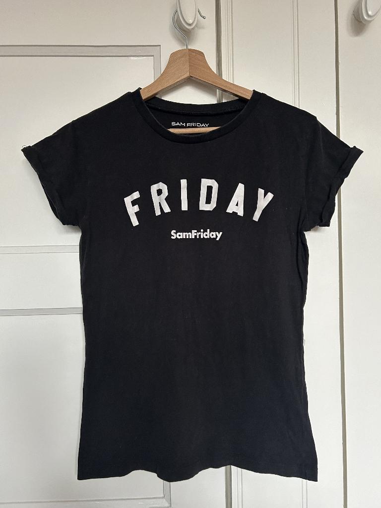 T-shirt Sam Friday - mt S, Kleding | Dames, Maat 38/40 (M), Zwart, Ophalen of Verzenden, Zo goed als nieuw