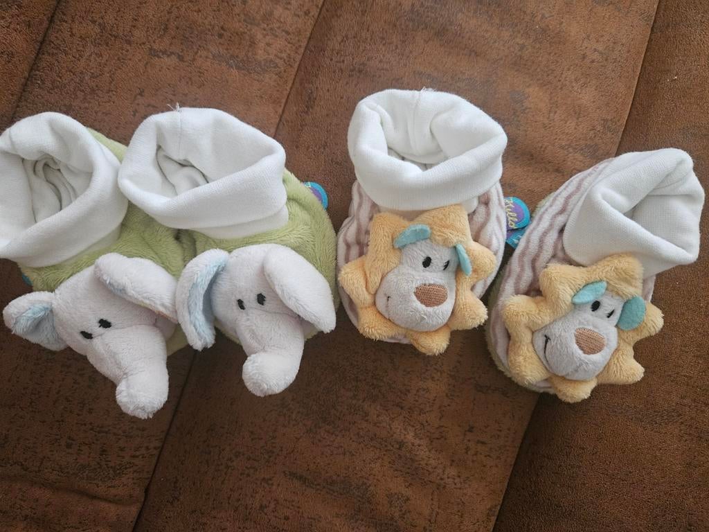 Schattige baby slofjes met dierenmotief, Slofjes, Jongetje of Meisje, Ophalen of Verzenden, Zo goed als nieuw