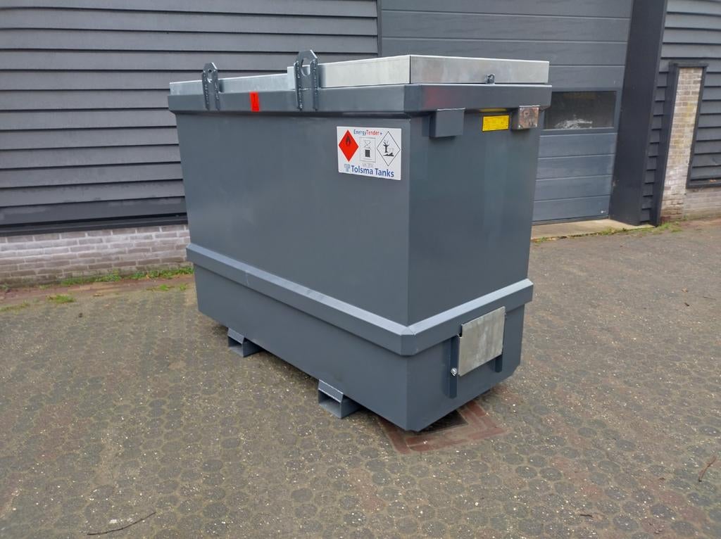 Tolsma IBC, dieseltank,opslagtank gekeurd 2600 liter, Ophalen