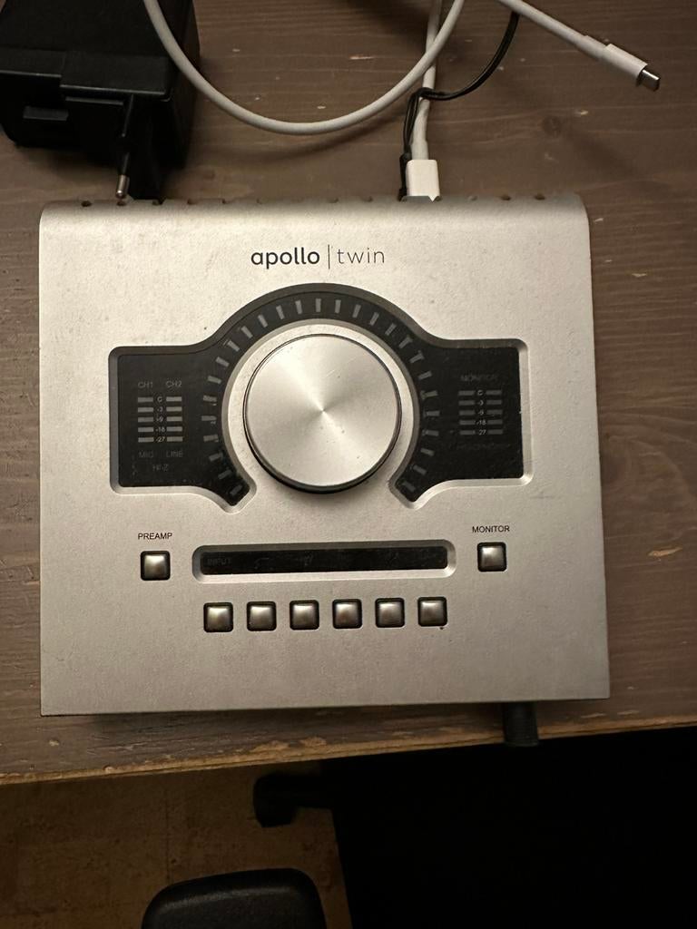 Universal Audio Apollo Twin, Computers en Software, Geluidskaarten, Ophalen of Verzenden, Zo goed als nieuw, Extern