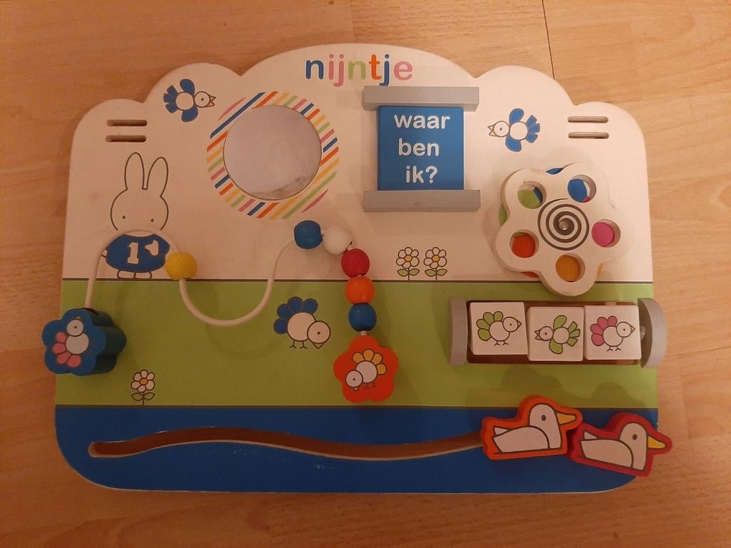 Houten nijntje speelbord, Ophalen
