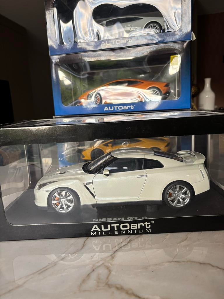 Nissan R35 GTR Autoart Pearl White - Incl. OVP, Hobby en Vrije tijd, Modelauto's | 1:18, Ophalen of Verzenden, Zo goed als nieuw