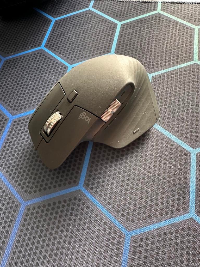 Logitech MX Master 3S Muis - Zo goed als nieuw, Computers en Software, Muizen, Rechtshandig, Muis, Ergonomisch, Ophalen of Verzenden