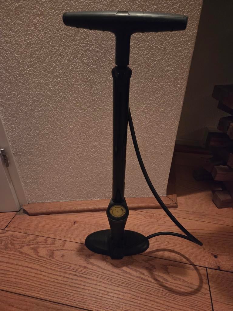 Fietspomp JoeBlow max  met drukpomp, Ophalen of Verzenden