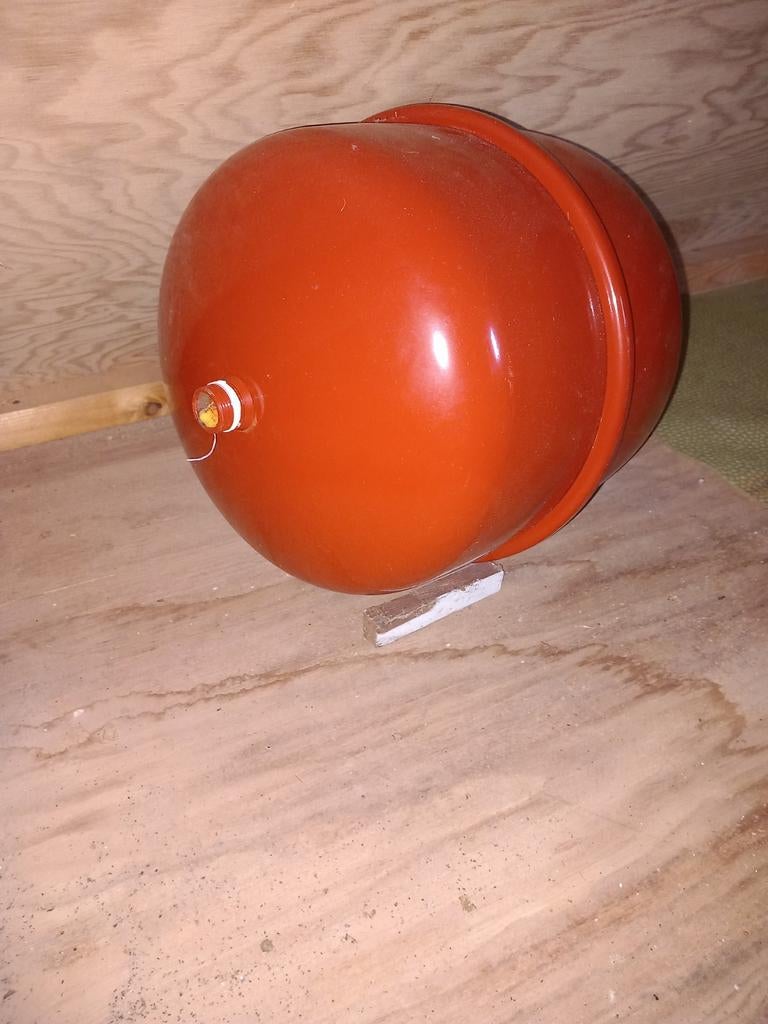 Expansievat, Ophalen, 30 tot 80 cm, Cv-ketel of Combi-ketel, Minder dan 60 cm