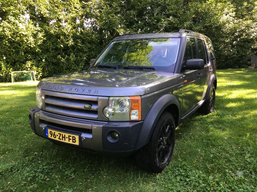 Land Rover Discovery 2.7TD V6 AUT 2008 Grijs, Auto's, Land Rover, Automaat, 313 €/maand, 2404 kg, Xenon verlichting