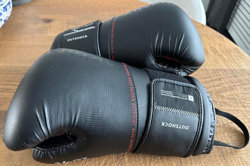 Ergonomische bokshandschoenen volwassene maat 14 OZ, ZGAN!, Ophalen of Verzenden, Zo goed als nieuw, Bokshandschoenen