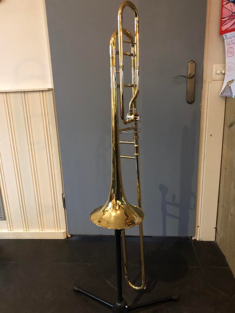 Main Trombone - Goed onderhouden, Ophalen of Verzenden, Gebruikt, Tenor, Met koffer