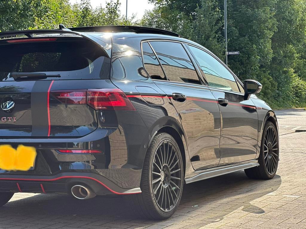 VW Golf 8GTI CLUBSPORT EN 7 GTI TCR Auto huren. Auto verhuur, Personenauto