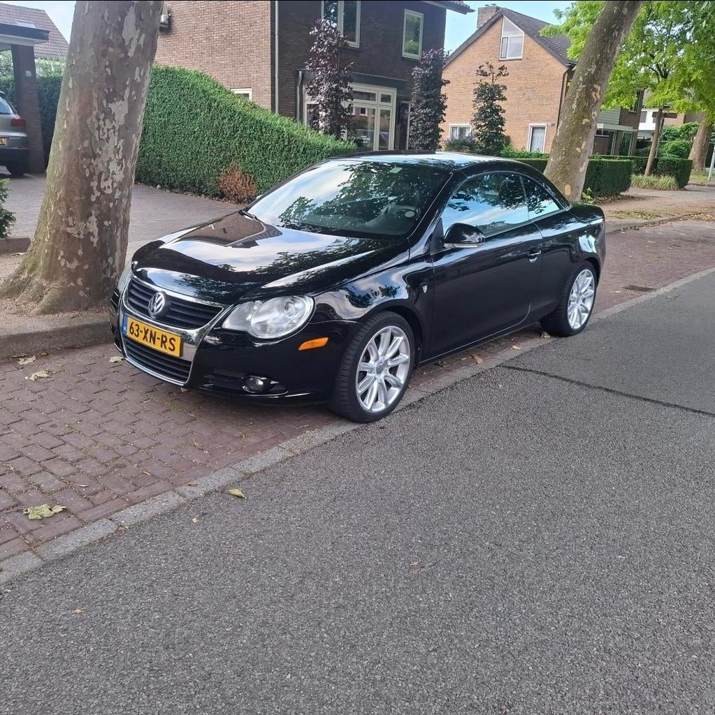 Volkswagen Eos Cabriolet 2.0 16V FSI 110KW 2007 Zwart, Voorwielaandrijving, 4 cilinders, 4 stoelen, Zwart