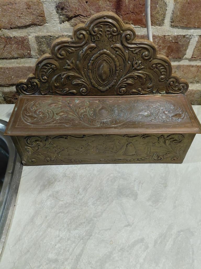 Antieke Koperen kammenbak met Ornamenten, Ophalen of Verzenden, Koper