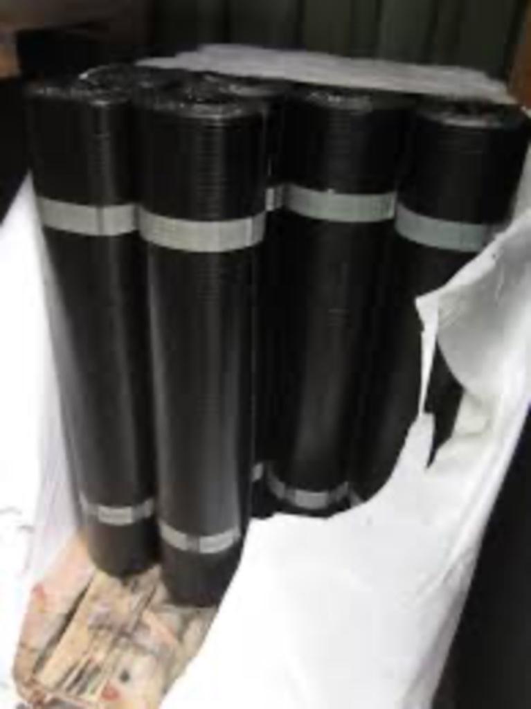 Bitumen dakbedekking 4mm 🤩5 meter lang  19,83 ex toplaag‼️, Ophalen, Kunststof, Zwart, Nieuw
