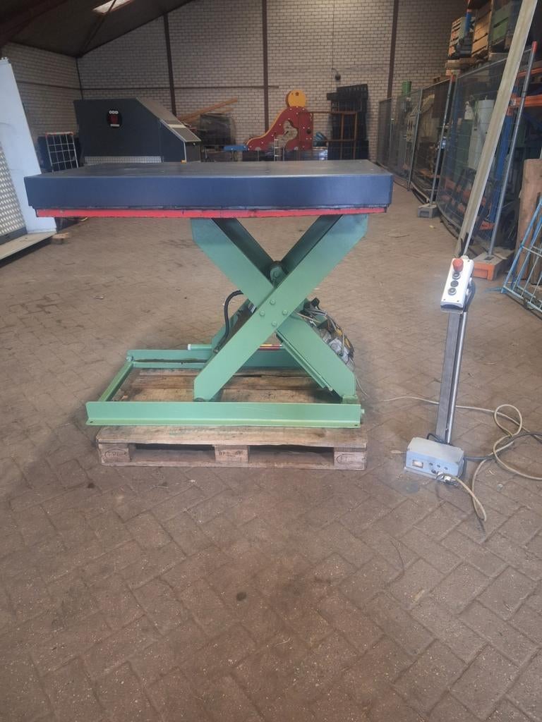 Heftafel/ schaarlift, Ophalen, Nvt, Nvt, Nvt