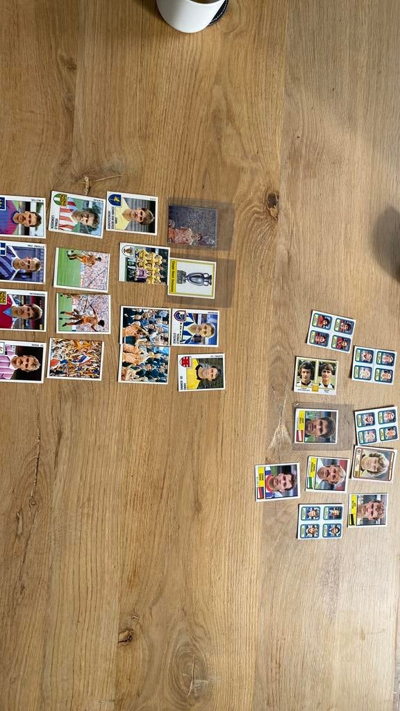 Panini jaren 80 (voornamelijk 89 met van basten), Verzamelen, Ophalen of Verzenden, Zo goed als nieuw, Buitenlandse clubs, Poster, Plaatje of Sticker