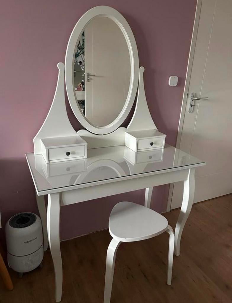 IKEA Hemnes make-up tafel met spiegel, Huis en Inrichting, Ophalen, Gebruikt, 50 tot 100 cm, 150 tot 200 cm