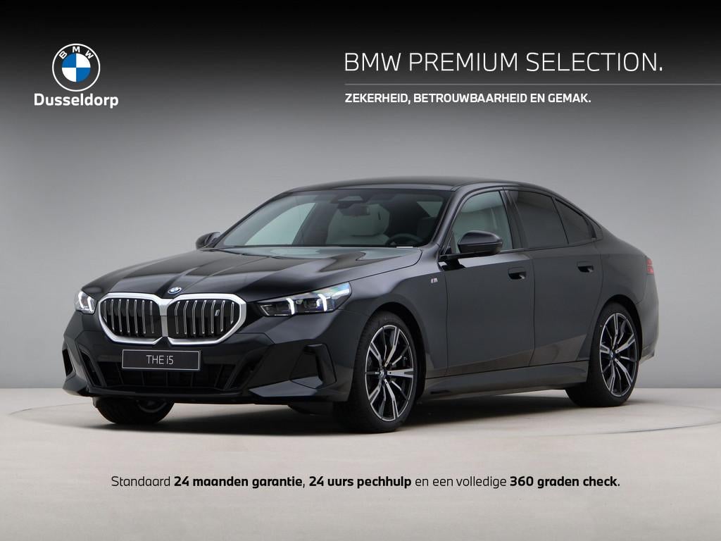 BMW i5 eDrive40 M Sport Edition 84 kWh (bj 2025, automaat), Auto's, Automaat, 2095 kg, Achterwielaandrijving, Met garantie (alle)