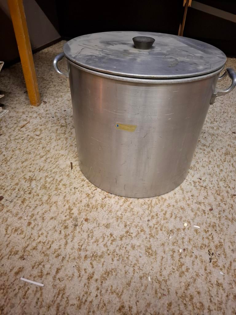 Grote aluminium pan met deksel, Ophalen, Gebruikt, Koekenpan of Braadpan