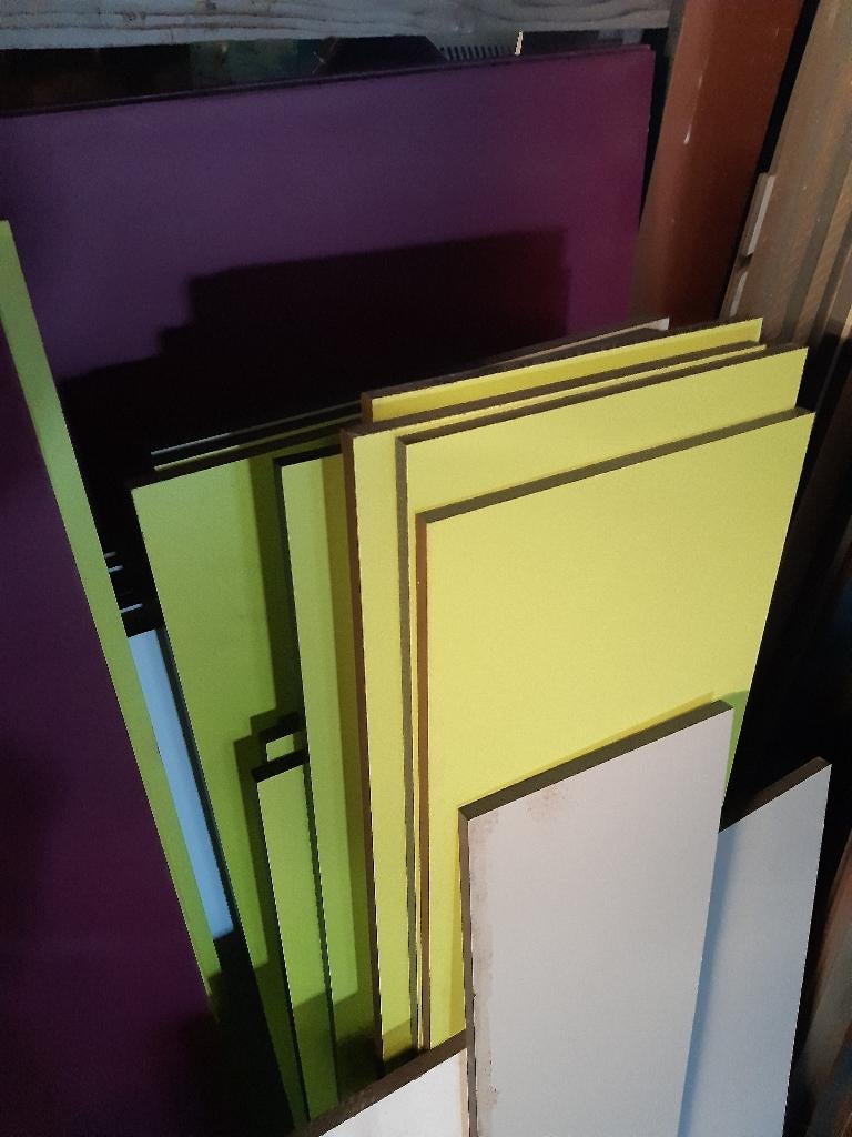 Trespa niet gesloten gewoon open in teuge, Ophalen, Kunststof, 100 tot 150 cm, Minder dan 25 cm