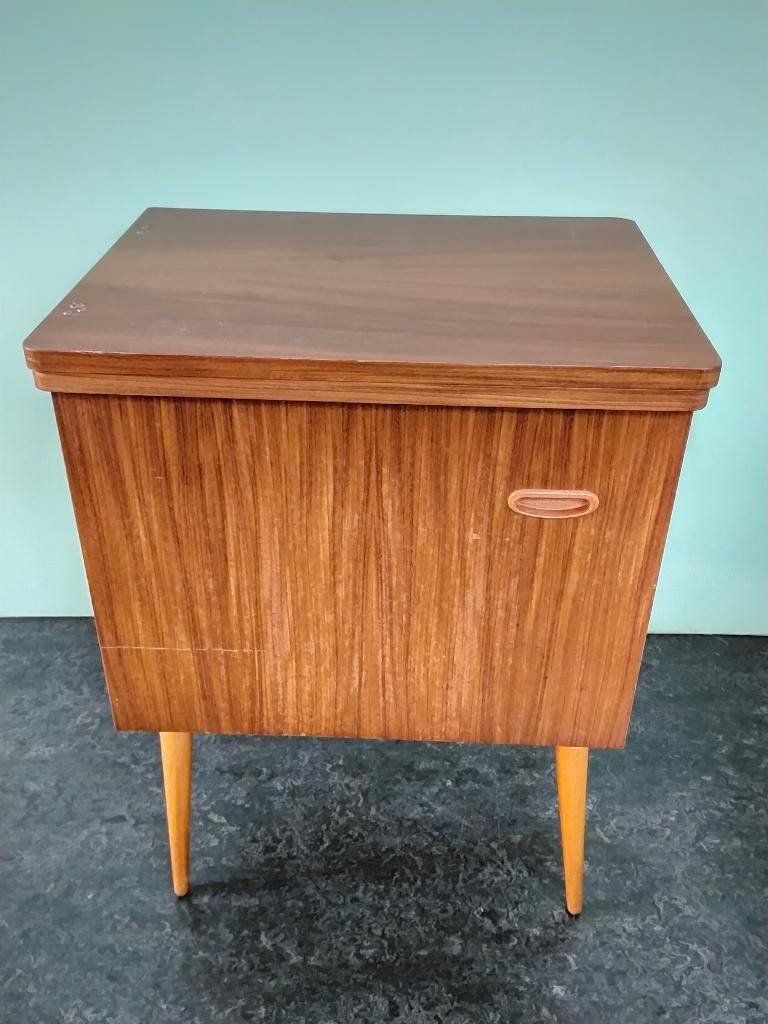 vintage Singer naaimachine jaren 60, Ophalen