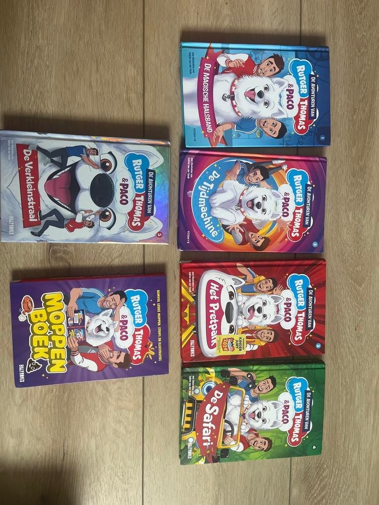 Rutger Thomas & Paco: Deel 1 t/m 5 + Het Moppenboek, Ophalen of Verzenden, Gelezen, Fictie algemeen