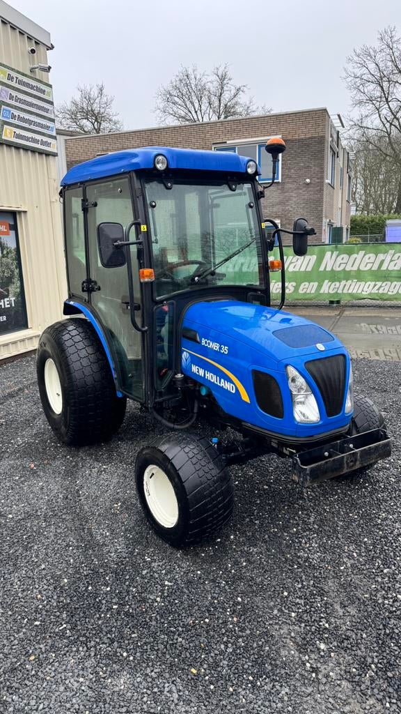 New Holland Boomer 35 cabine tractor bj  2016 – 2600 uur, Ophalen, Gebruikt, Cannenburgerweg 65, 2500 tot 5000
