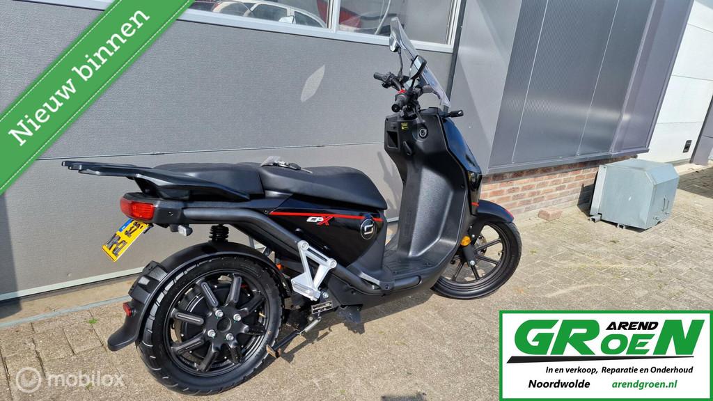 GOEDKOOP RIJDEN SUPER SOCO CPx electro motorscooter BEV - foto 2