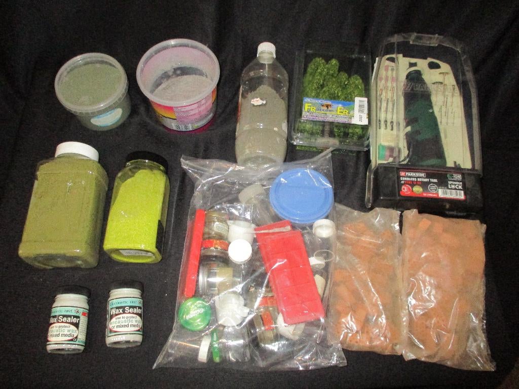 H-77,PARTIJ DIORAMA SPULLEN ENZ,, Ophalen of Verzenden, Gebruikt, 1:35 tot 1:50