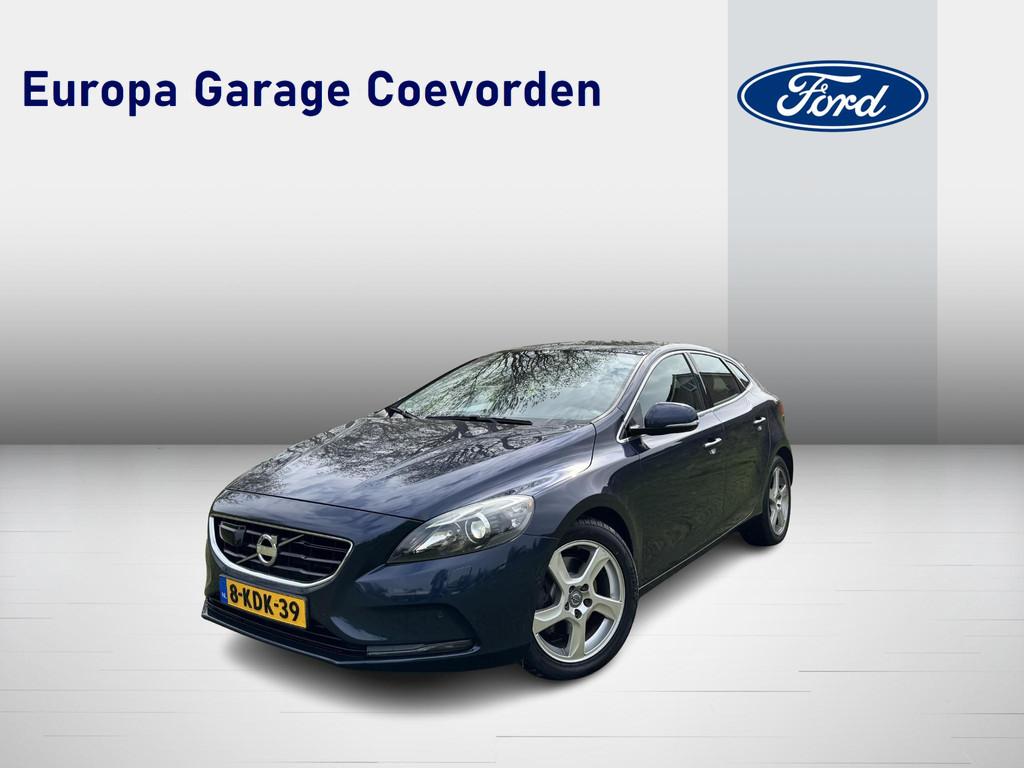 Volvo V40 1.6 T3 150PK Momentum | ADAP. CRUISE | PANORAMA DA, Voorwielaandrijving, Gebruikt, 4 cilinders, 150 pk