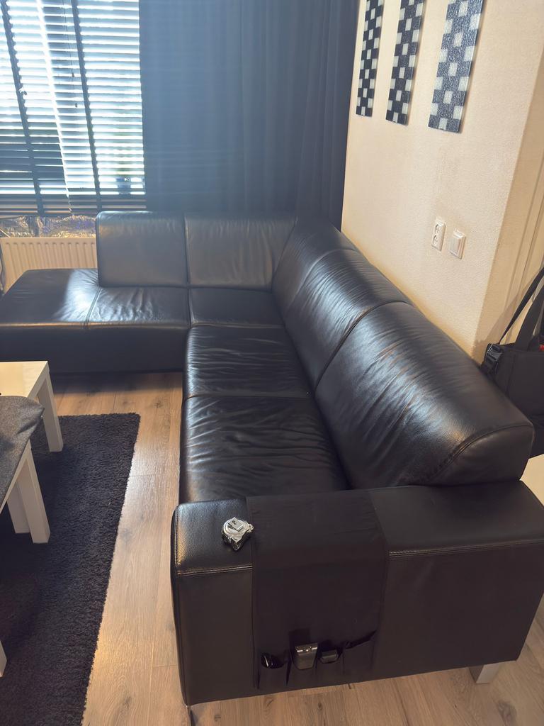Zwarte leren hoekbank, Ophalen, Gebruikt, Leer