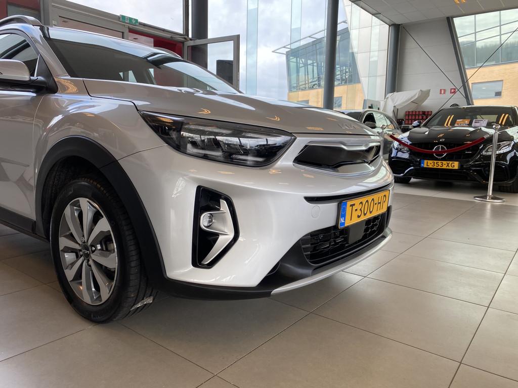 Kia Stonic 1.0 T-GDi MHEV DynamicPlusLine,Navigatie,Achterui, Voorwielaandrijving, 12 maanden, Gebruikt, Euro 6