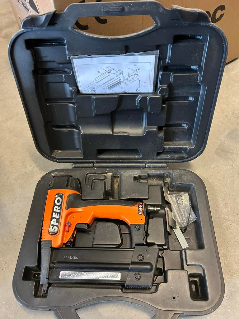 Spero BN1855 tacker op lucht 15-55mm als nieuw !!, Doe-het-zelf en Verbouw, Ophalen, Zo goed als nieuw