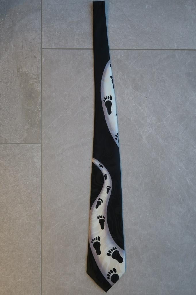 Stropdas zwart met wit met voeten patroon, Renaissance, Zwart, Ophalen of Verzenden, Met patroon