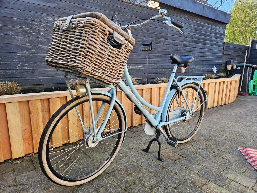 Cortina moederfiets lichtblauw met rieten mand, Gebruikt, Mandje, 0 zitjes, Ophalen