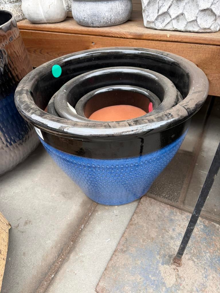 Bloempotten partij, Ophalen, Rond, Nieuw, Aardewerk