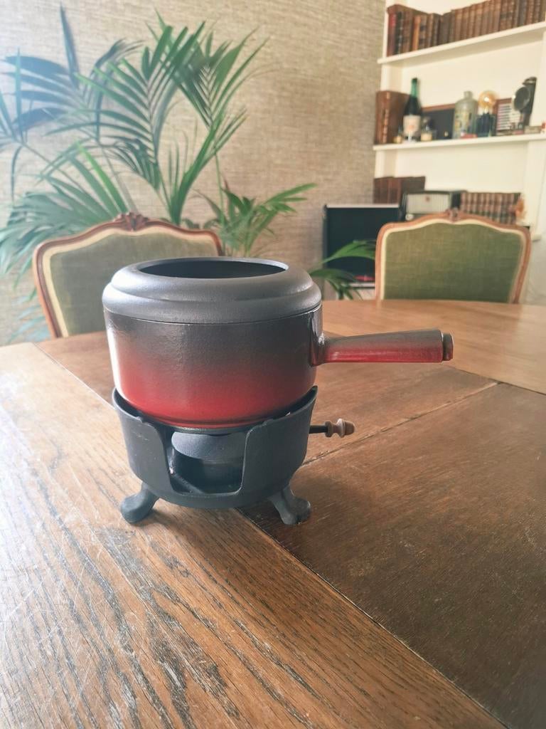 Vintage gietijzeren fondue Staub, Huis en Inrichting, Ophalen of Verzenden, Gietijzer, Koekenpan of Braadpan