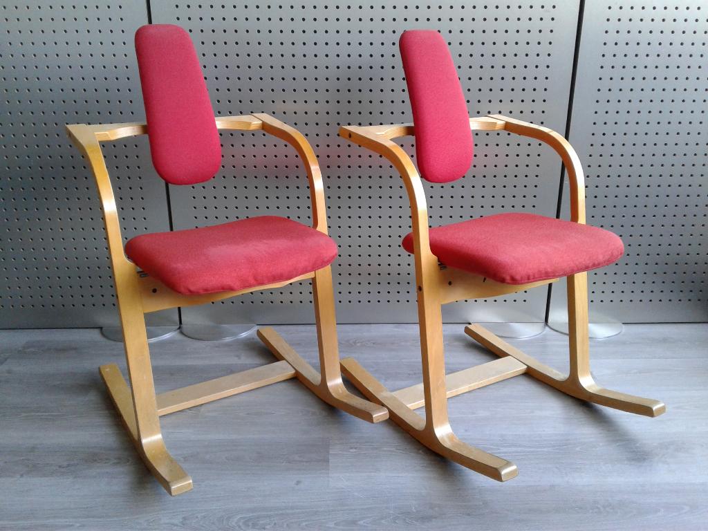 Set van 2x Stokke (Variér) Actulum (Rood), Gebruikt!, Huis en Inrichting, Stoelen, Gebruikt, Twee, Hout, Metaal, Stof, Overige materialen