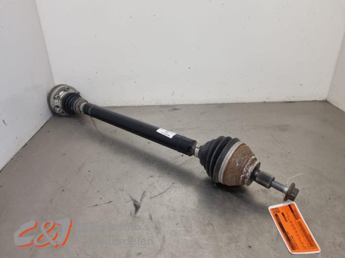 Aandrijfas rechts-voor van een Volkswagen Caddy, Gebruikt, -, Volkswagen, -