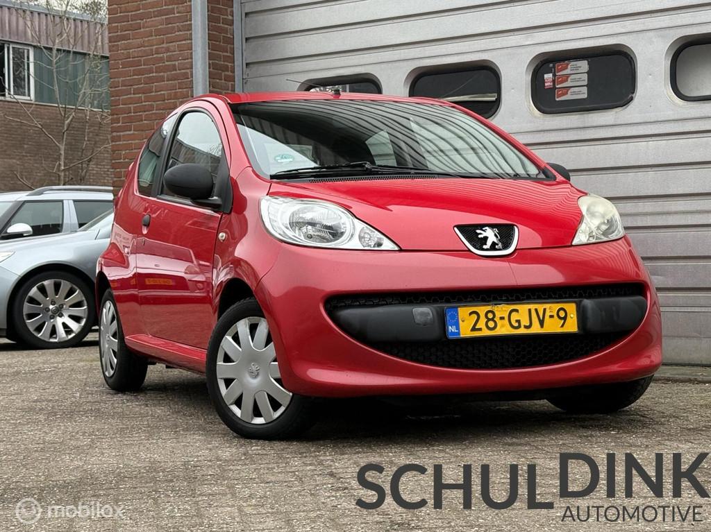 Peugeot 107 1.0-12V XR STUURBEKRACHTIGING|NIEUWE APK, Voorwielaandrijving, Gebruikt, 4 stoelen, 68 pk