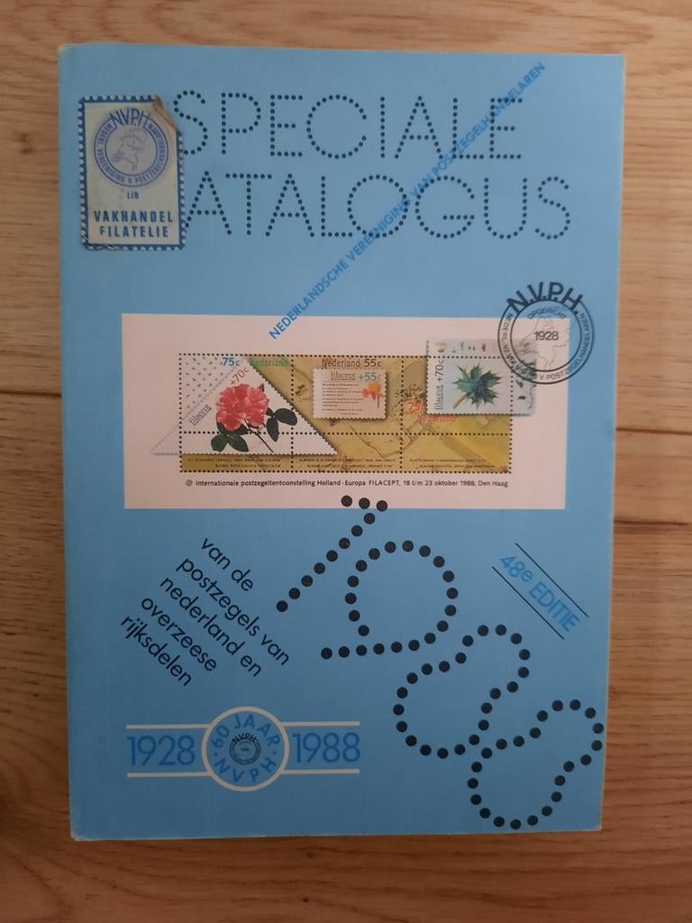 Mooie catalogus 1988, 48e editie, Ophalen of Verzenden, Catalogus