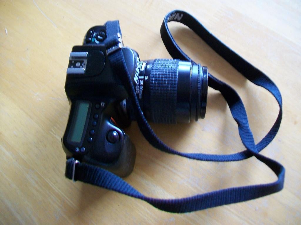 Spiegelreflex fotocamera Nikon F50, Ophalen, Zo goed als nieuw, Spiegelreflex, Nikon