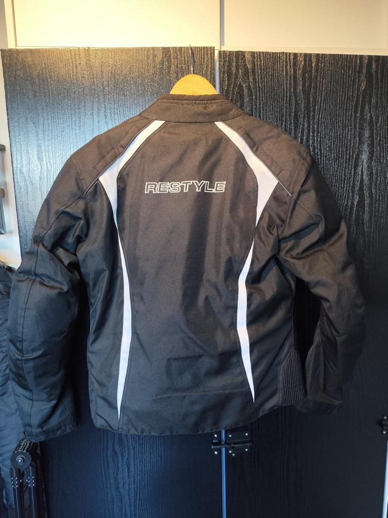 Restyle dames motorjas maat L, Motoren, Kleding | Motorkleding, Jas | textiel, Dames, Tweedehands, Ophalen of Verzenden