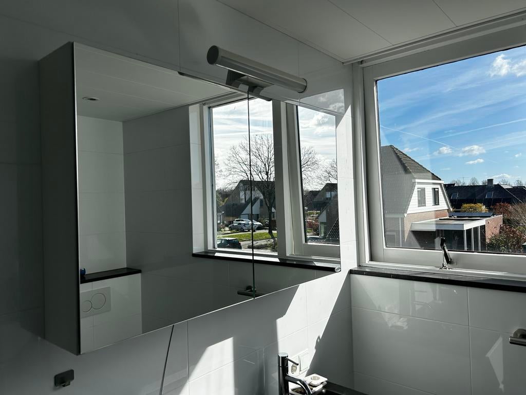 Gebruikte spiegelkast met verlichting, Ophalen, Gebruikt, 100 tot 150 cm, Spiegelkast