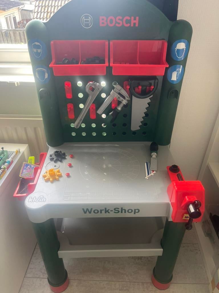 Bosch werktafel, Ophalen, Zo goed als nieuw
