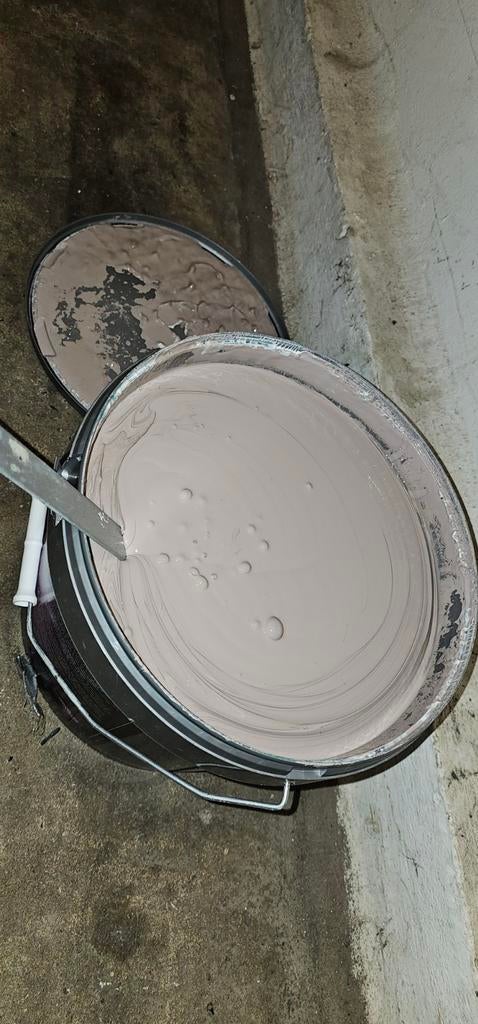 Muurverf mat kleur, Ophalen