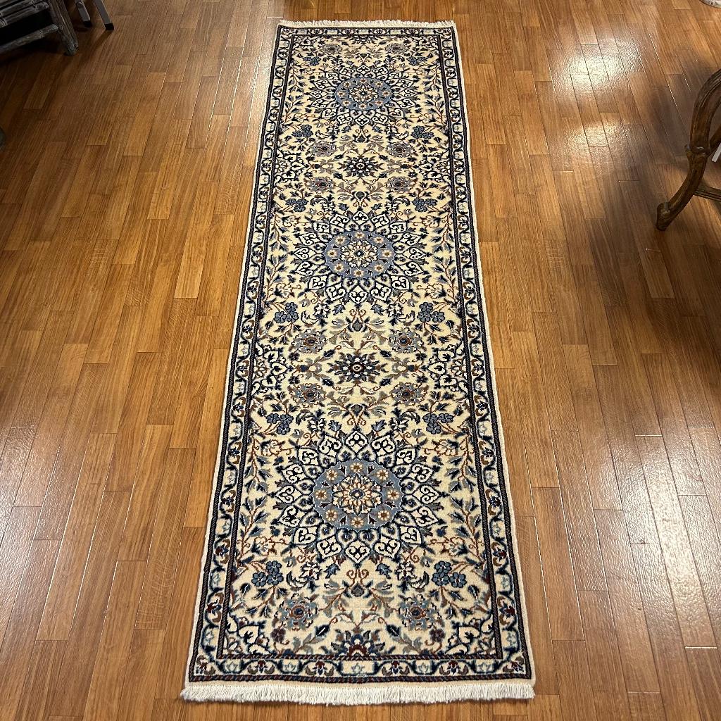 Trendy Perzisch tapijt - gangloper -Wol/ zijde 290 x 85 cm, TTM Wonen, Meubels – (Perzische) Tapijten en Woonaccessoires, Taag 63, 2491 CS, Den Haag (Forepark)