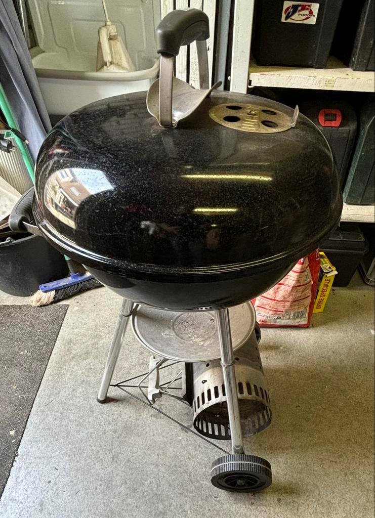 Weber barbecue met accessoires en beschermhoes, Ophalen, Gebruikt, Met accessoires