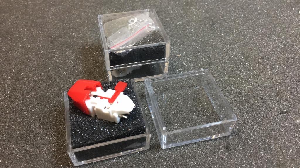 Nieuw Telefunken A25/2 OEM element inclusief naald., Ophalen of Verzenden, Nieuw, Platenspeler-onderdeel, Overige merken