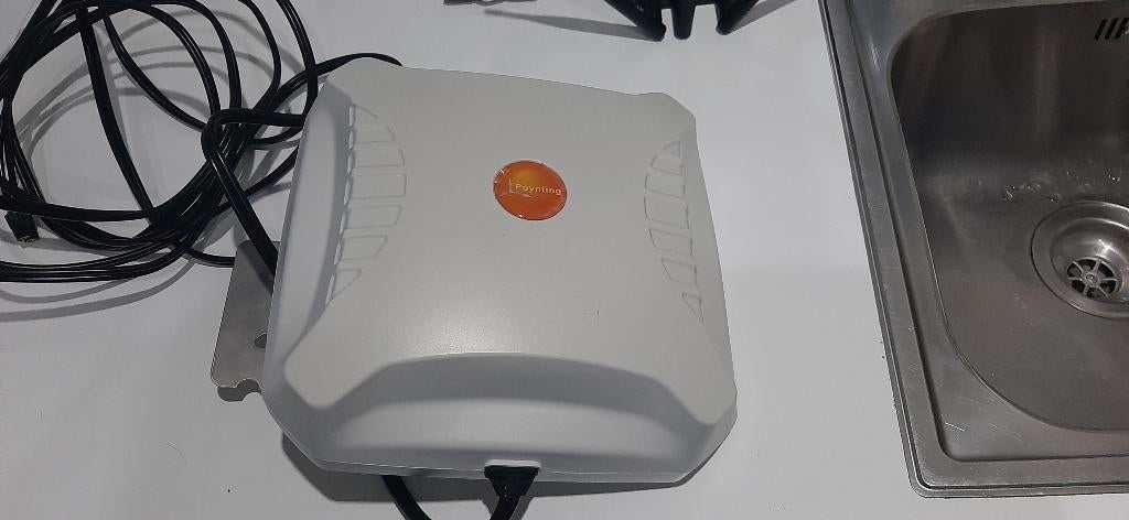 wifi buiten antenne met Rut router 4g NIEUW, Ophalen, Nieuw, Pointing tech ontvanger en rut router