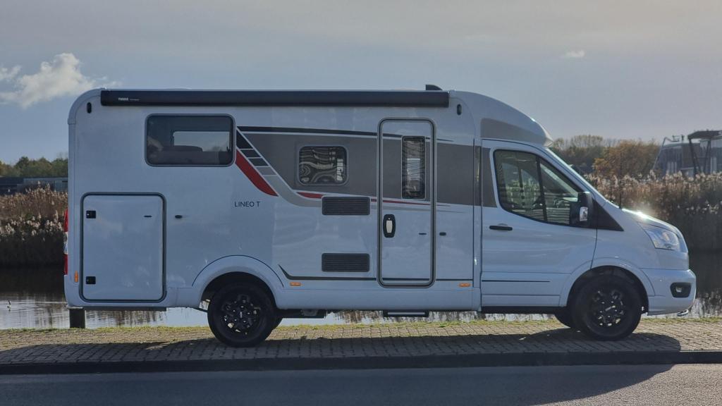 Bürstner Lineo T 620 G, Automaat, Standaard zit, Ringverwarming, Ford