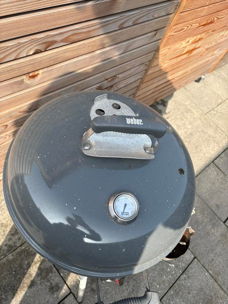 WEBER houtskool BBQ te koop €50, Ophalen, Gebruikt, Met accessoires